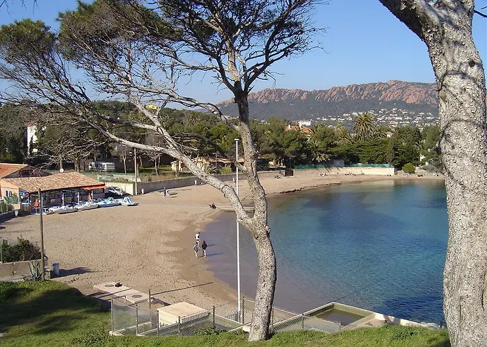 Hotel De La Saint-Raphaël